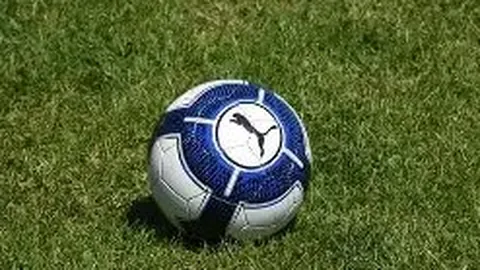 惊魂半场！阿森纳0-1遭维拉逆袭，卡什神来之笔小角度绝杀，埃泽进球成疑云！